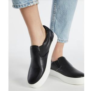 ✨Beautiful Platform Sneaker! ✨